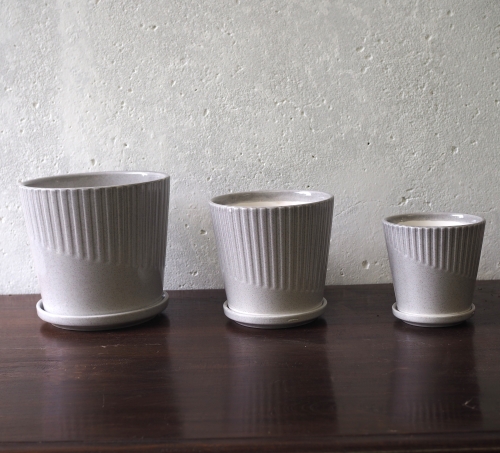 Grey Ribbed Ceramic Pot